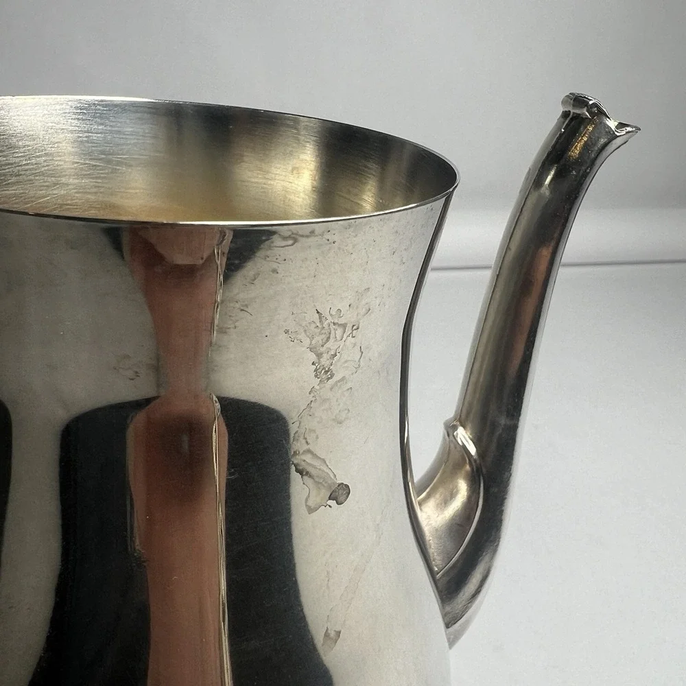 Vintage International Silver Co. 10